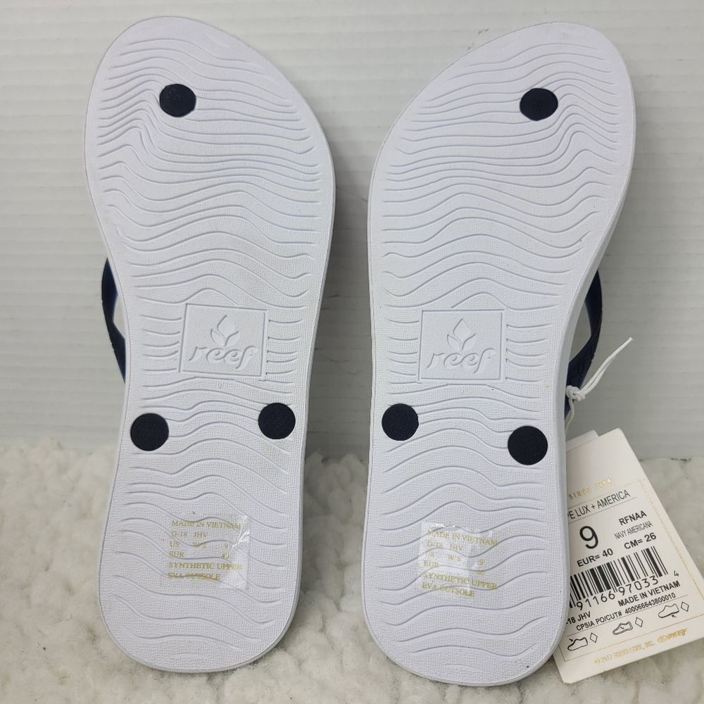 Reef Escape Lux Navy Americana Womens Size 9 Thong Flip-Flop Shoes New - Picture 9 of 10